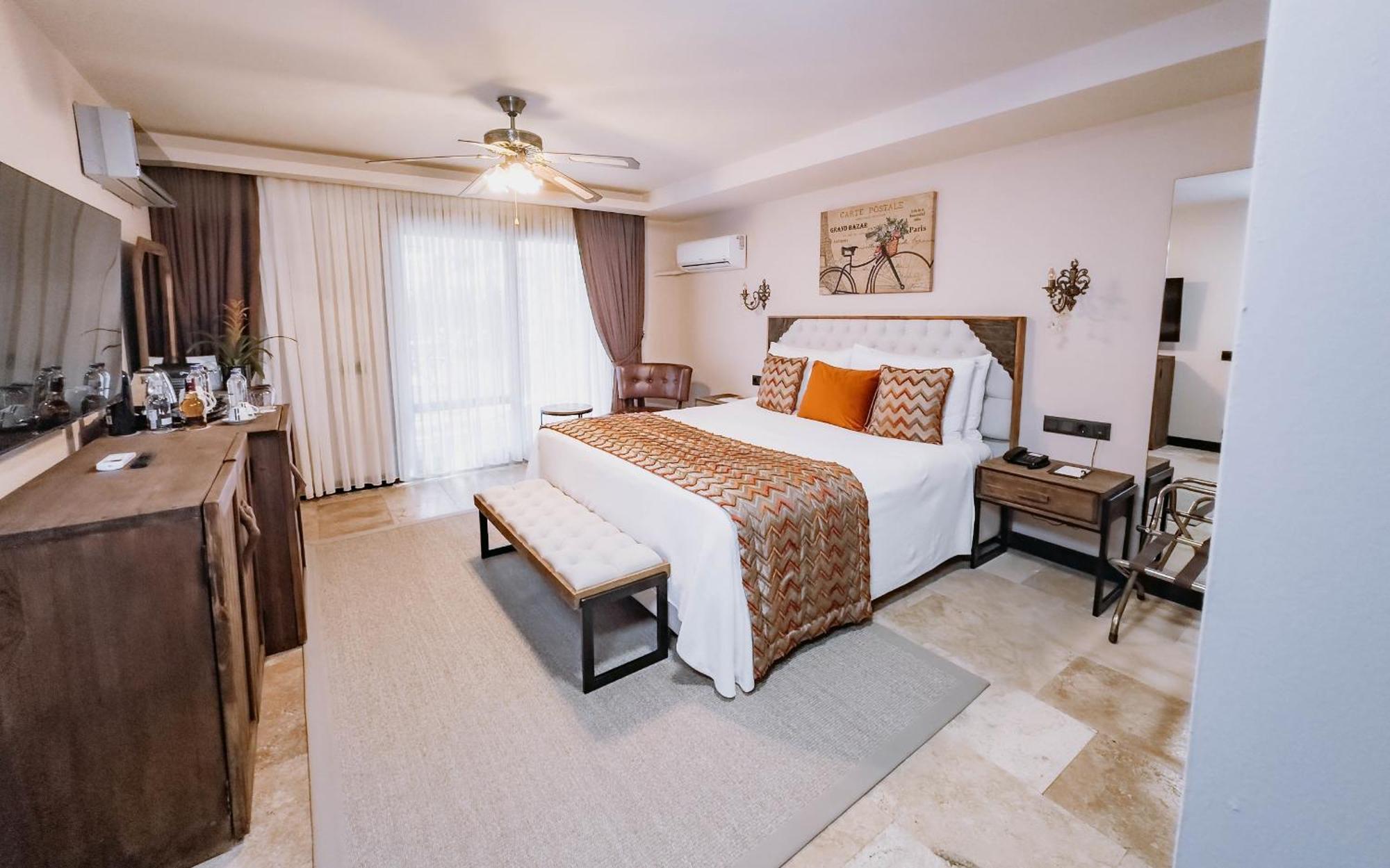 Doors Urla Hotel & Bungalows Izmir Exterior photo