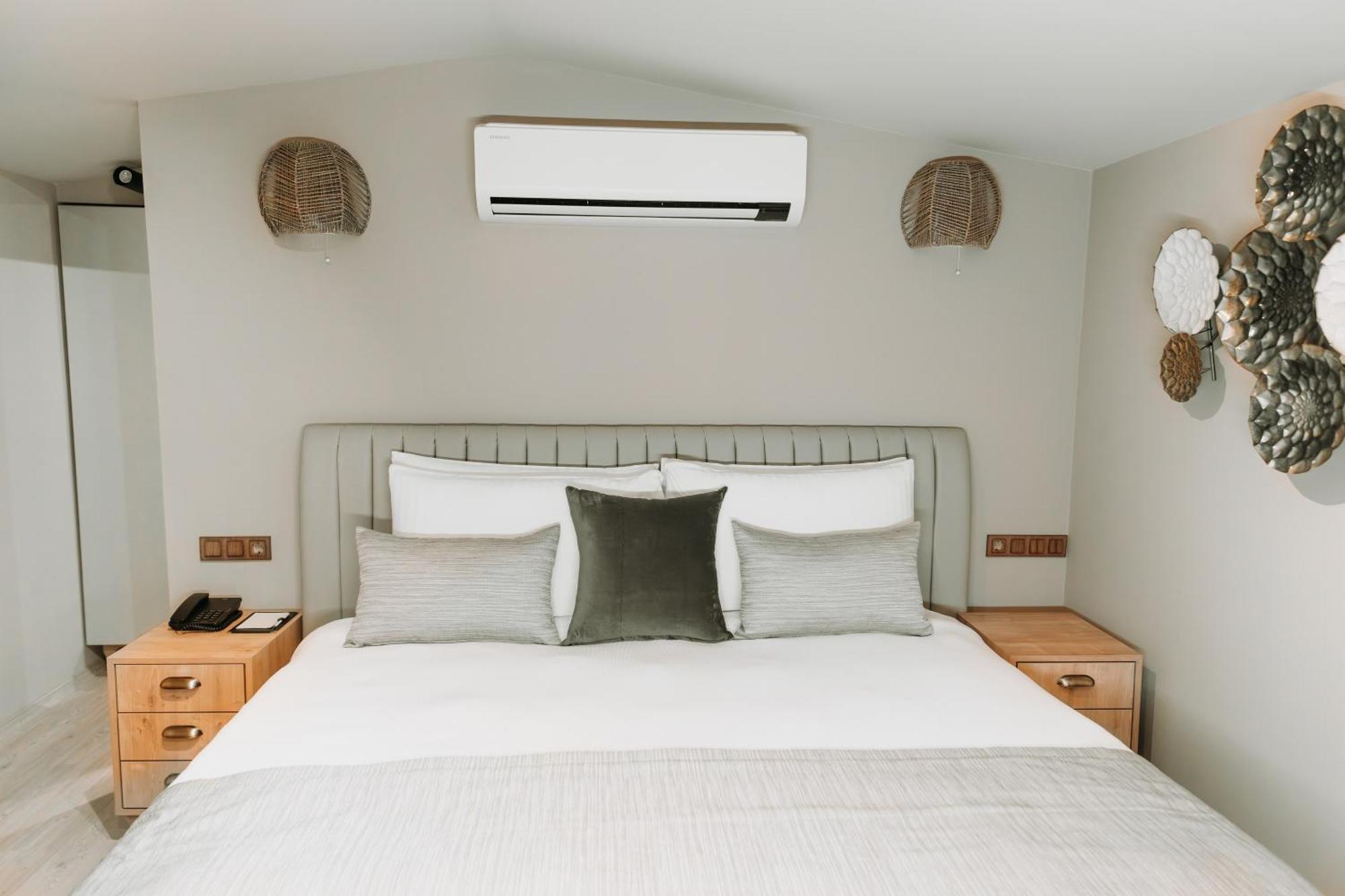 Doors Urla Hotel & Bungalows Izmir Exterior photo